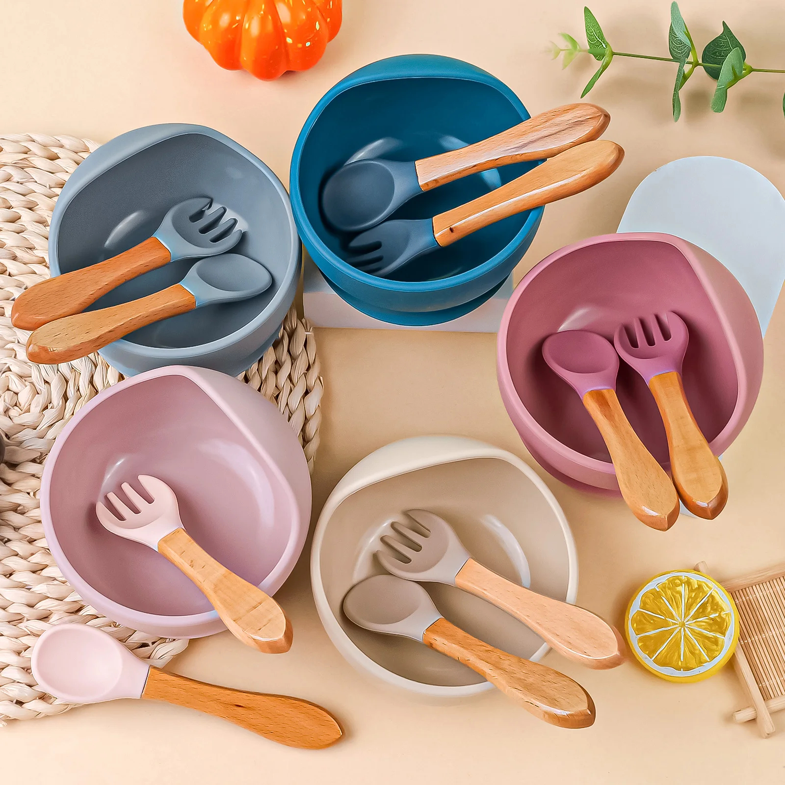 3PCS/Set Silicone Baby Feeding Bowl Tableware for Kids Waterproof Suction Bowl With Spoon